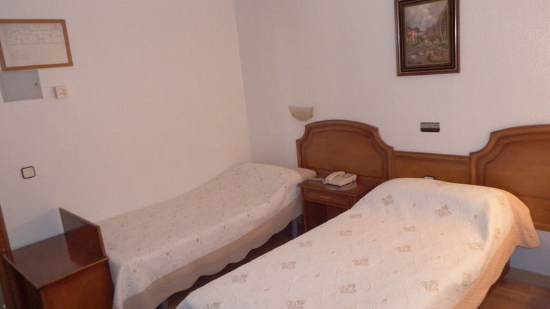 Senorial Hotel Madrid Exterior photo